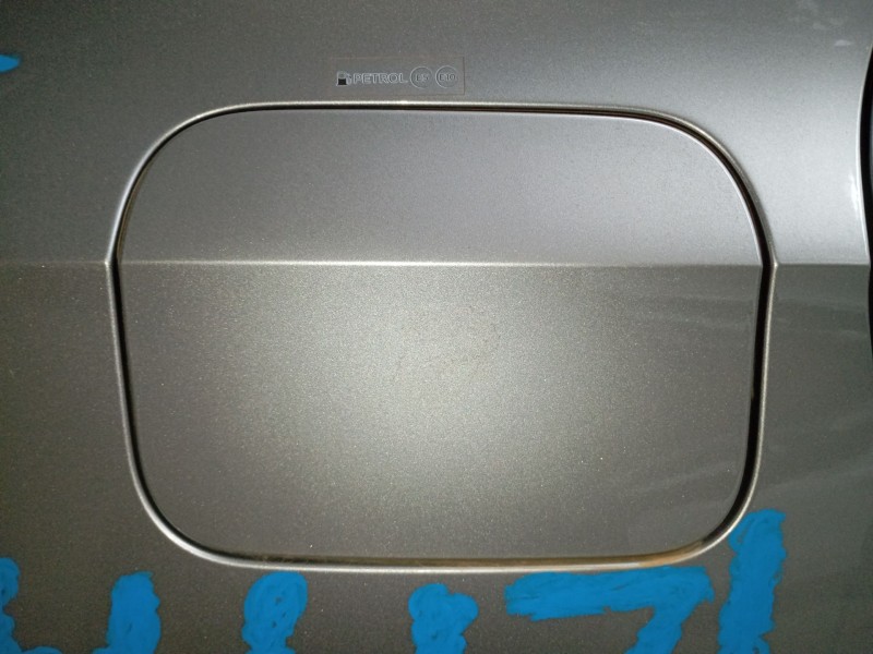 Recambio de tapa exterior combustible para volkswagen t-roc (a11, d11) 1.5 tsi referencia OEM IAM   