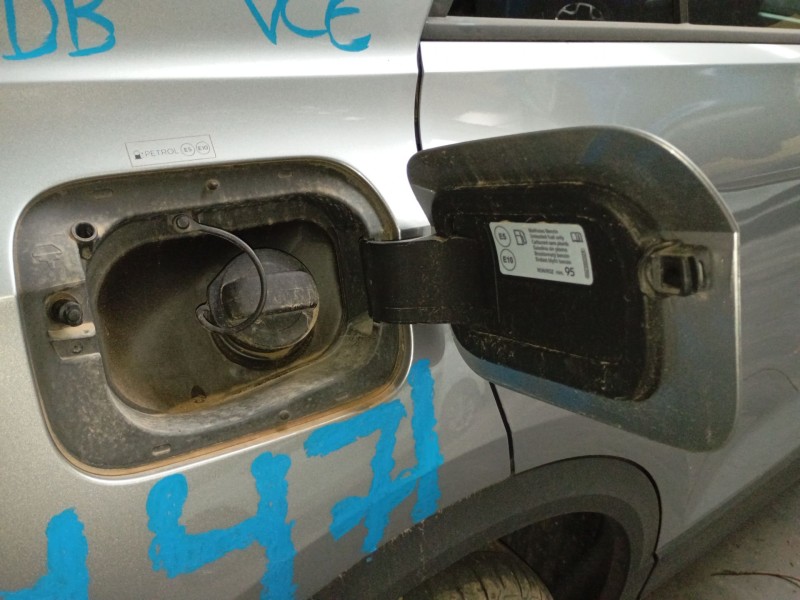 Recambio de tapa exterior combustible para volkswagen t-roc (a11, d11) 1.5 tsi referencia OEM IAM   