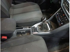 Recambio de consola central para volkswagen t-roc (a11, d11) 1.0 tsi referencia OEM IAM   