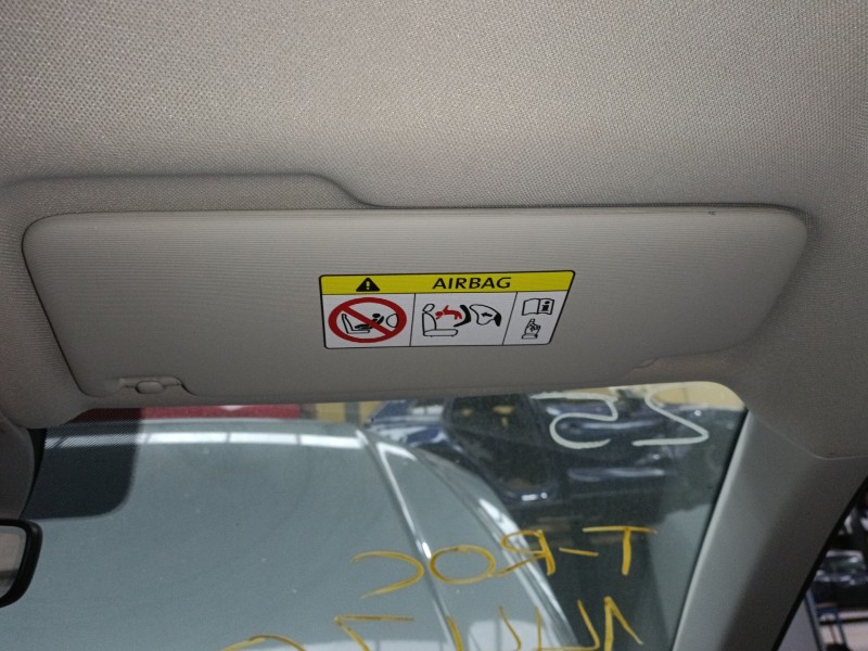 Recambio de parasol derecho para volkswagen t-roc (a11, d11) 1.0 tsi referencia OEM IAM   