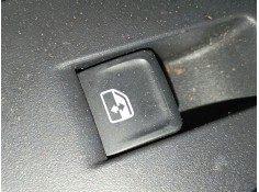 MANDO ELEVALUNAS TRASERO IZQUIERDO 