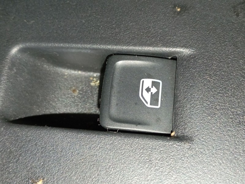 Recambio de mando elevalunas delantero derecho para volkswagen taigo (cs1) 1.0 tsi referencia OEM IAM   