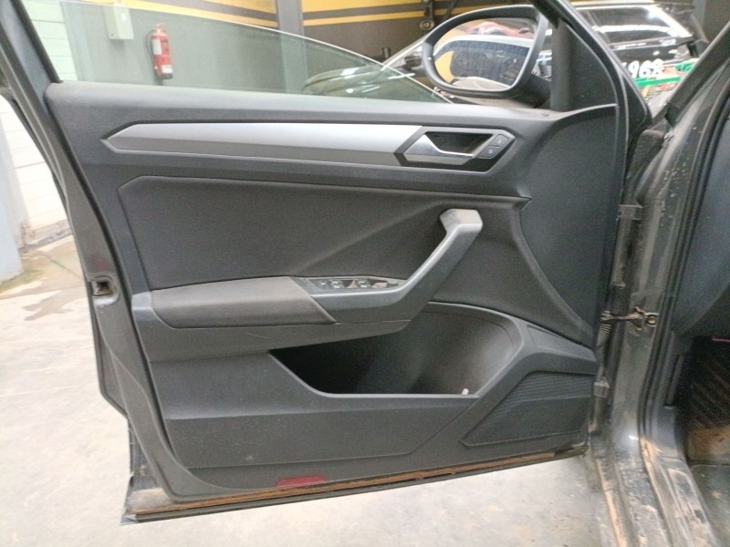 Recambio de guarnecido puerta delantera izquierda para volkswagen t-roc (a11, d11) 1.0 tsi referencia OEM IAM   
