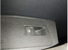 Recambio de mando elevalunas trasero izquierdo para volkswagen t-roc (a11, d11) 1.0 tsi referencia OEM IAM   