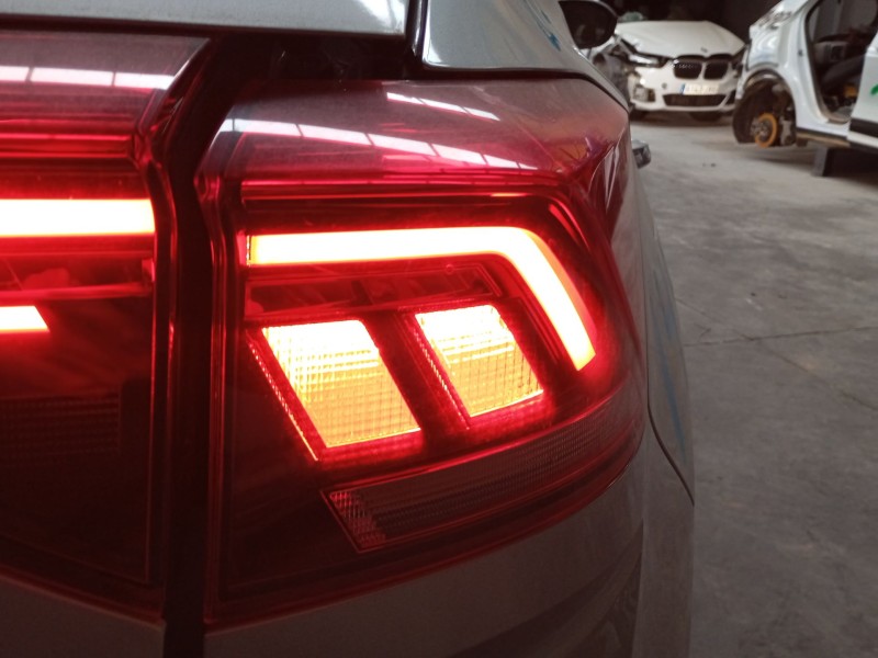 Recambio de piloto trasero derecho para volkswagen t-roc (a11, d11) 1.5 tsi referencia OEM IAM   