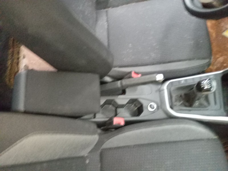 Recambio de consola central para volkswagen taigo (cs1) 1.0 tsi referencia OEM IAM   