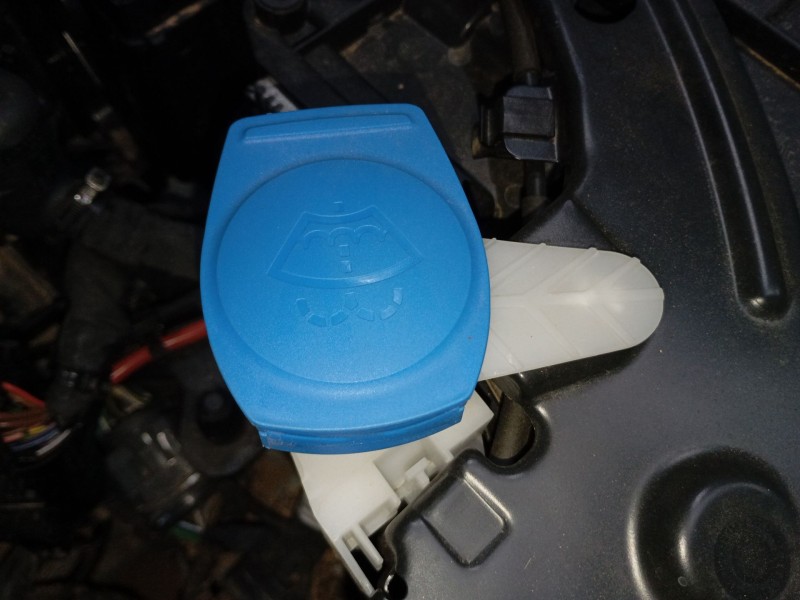 Recambio de deposito limpia para volkswagen t-roc (a11, d11) 1.5 tsi referencia OEM IAM   