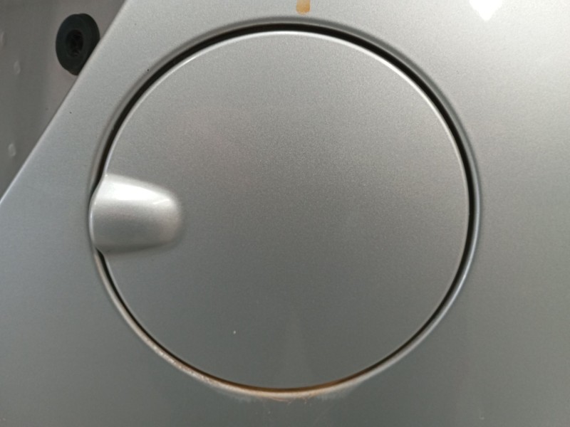 Recambio de tapa exterior combustible para skoda fabia ii (542) 1.6 tdi referencia OEM IAM   