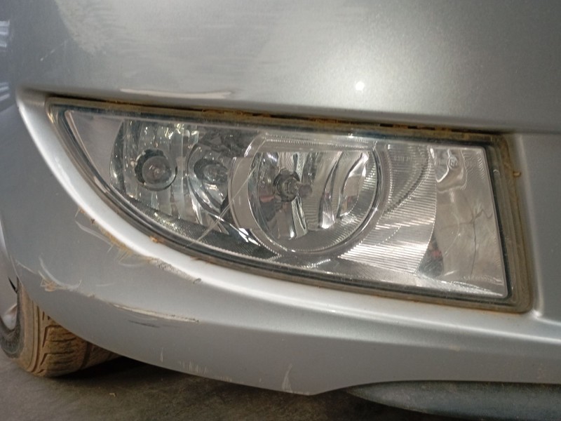 Recambio de faro antiniebla derecho para skoda fabia ii (542) 1.6 tdi referencia OEM IAM   