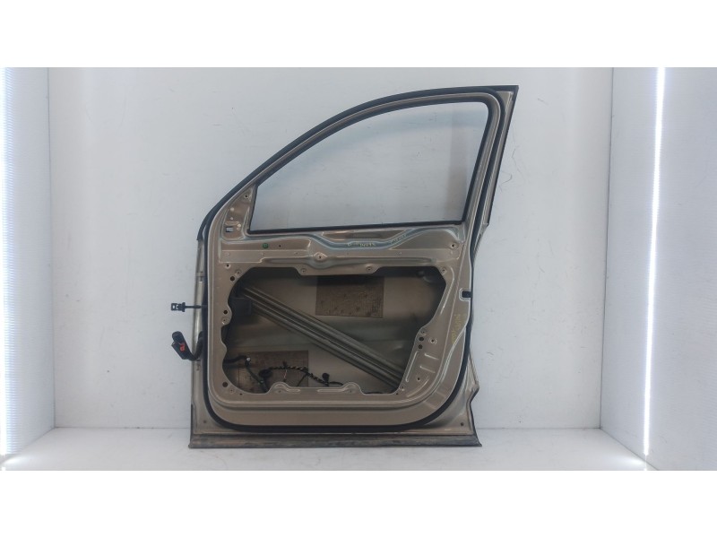 Recambio de puerta delantera derecha para volkswagen tiguan (5n_) 2.0 tdi referencia OEM IAM   