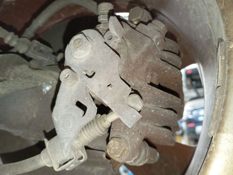 Recambio de pinza freno trasera derecha para skoda fabia ii (542) 1.6 tdi referencia OEM IAM   