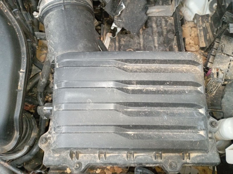 Recambio de filtro aire para volkswagen t-roc (a11, d11) 1.5 tsi referencia OEM IAM   