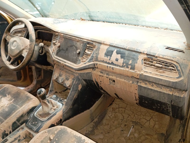 Recambio de salpicadero para volkswagen t-roc (a11, d11) 1.0 tsi referencia OEM IAM   