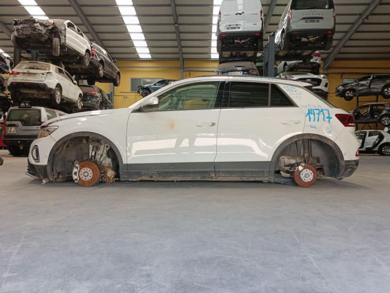 volkswagen t-roc (a11, d11) del año 2024