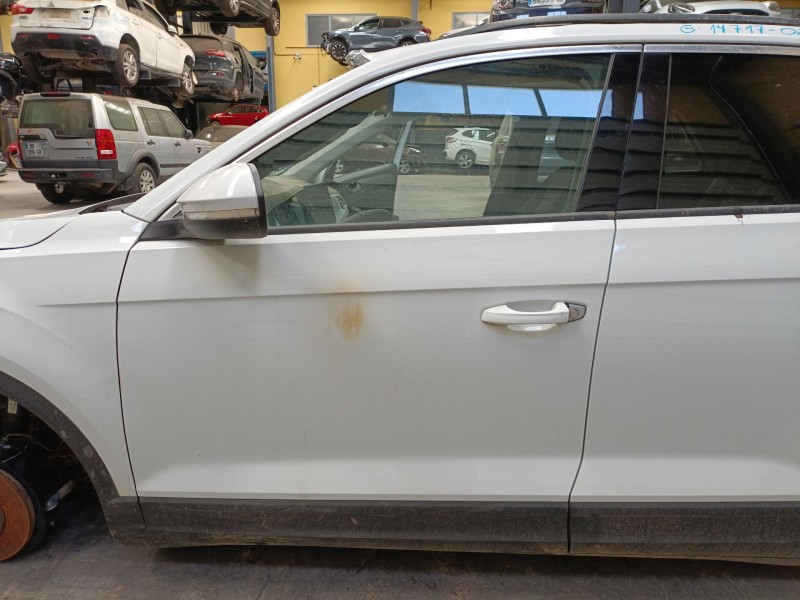 Recambio de puerta delantera izquierda para volkswagen t-roc (a11, d11) 1.0 tsi referencia OEM IAM   