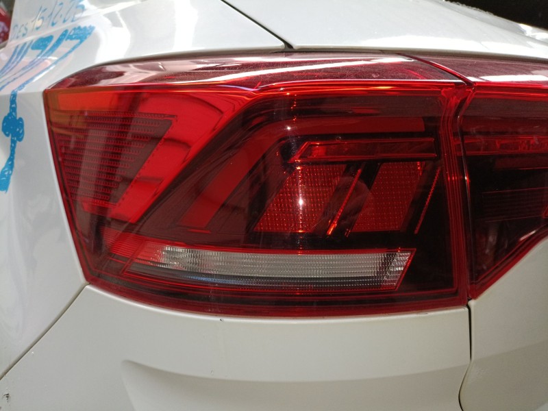 Recambio de piloto trasero izquierdo para volkswagen t-roc (a11, d11) 1.0 tsi referencia OEM IAM   