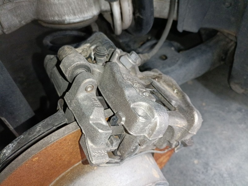 Recambio de pinza freno trasera derecha para volkswagen t-roc (a11, d11) 1.0 tsi referencia OEM IAM   