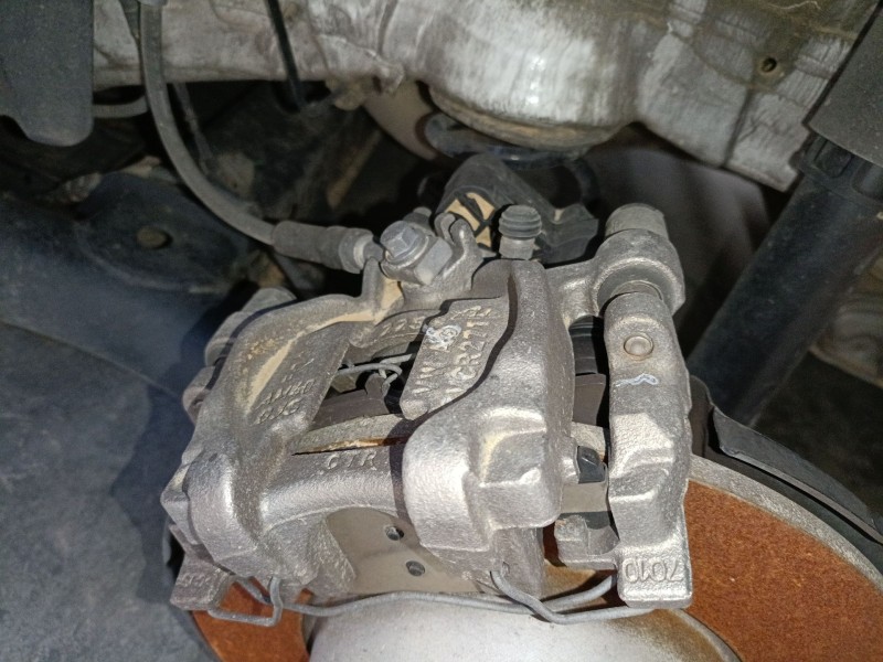 Recambio de pinza freno trasera izquierda para volkswagen t-roc (a11, d11) 1.0 tsi referencia OEM IAM   