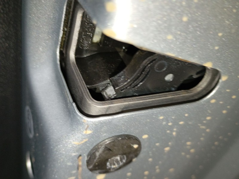 Recambio de cerradura puerta trasera derecha para volkswagen taigo (cs1) 1.0 tsi referencia OEM IAM   