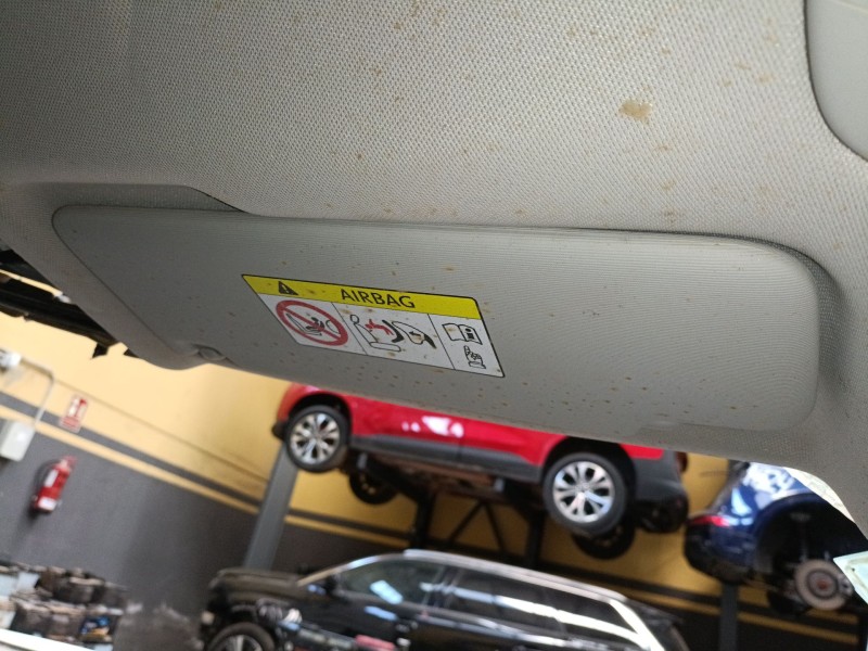 Recambio de parasol derecho para volkswagen t-roc (a11, d11) 1.0 tsi referencia OEM IAM   