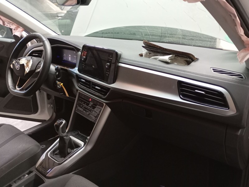 volkswagen t-roc (a11, d11) del año 2025