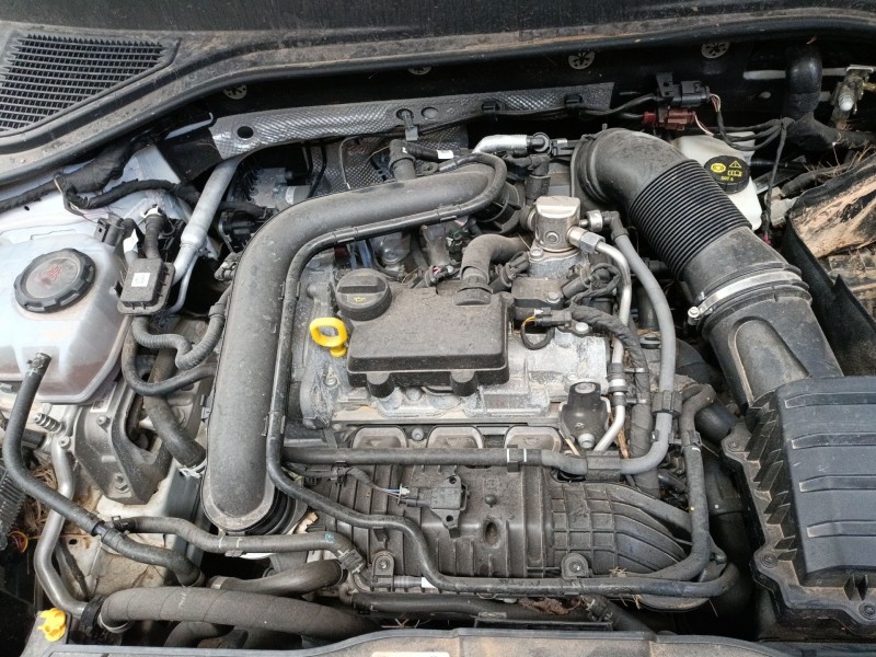 Recambio de motor completo para volkswagen t-roc (a11, d11) 1.0 tsi referencia OEM IAM   