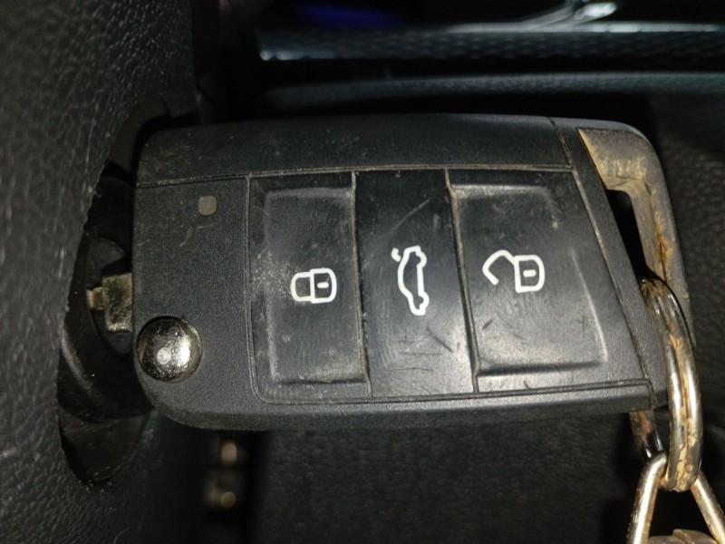 Recambio de antirrobo para volkswagen taigo (cs1) 1.0 tsi referencia OEM IAM   