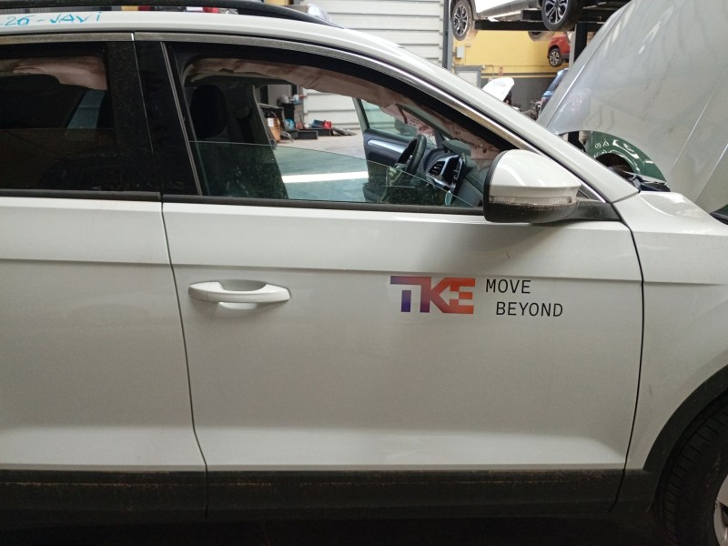 Recambio de puerta delantera derecha para volkswagen t-roc (a11, d11) 2.0 tdi scr referencia OEM IAM   