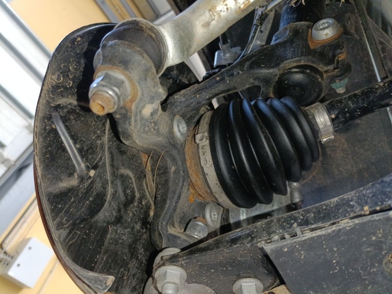 Recambio de mangueta delantera izquierda para volkswagen t-roc (a11, d11) 1.0 tsi referencia OEM IAM   