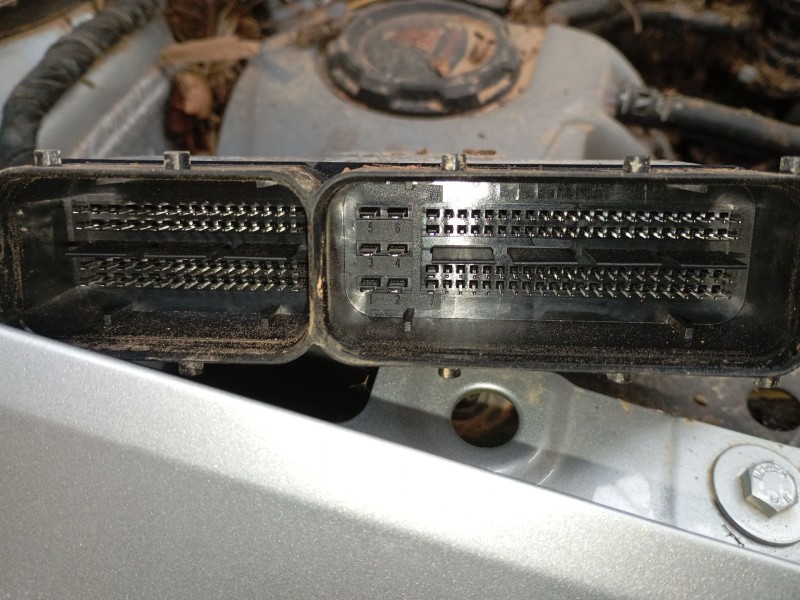 Recambio de centralita motor uce para volkswagen taigo (cs1) 1.0 tsi referencia OEM IAM 05C907394D  