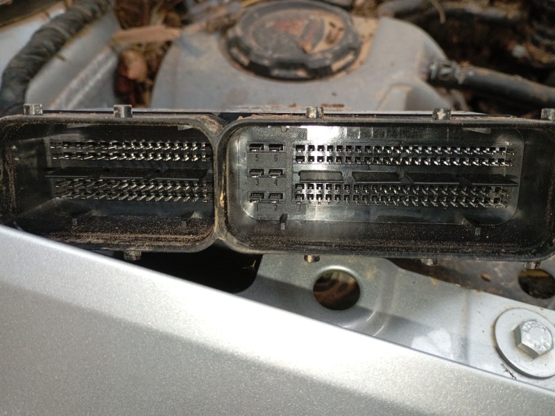 Recambio de centralita motor uce para volkswagen taigo (cs1) 1.0 tsi referencia OEM IAM 05C907394D  