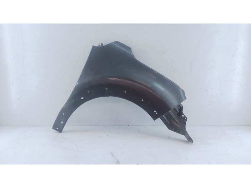 Recambio de aleta delantera derecha para citroën c3 iii (sx) 1.2 puretech 82 referencia OEM IAM   