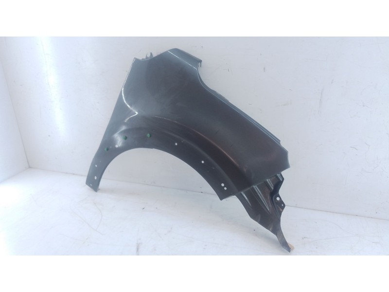 Recambio de aleta delantera derecha para citroën c3 iii (sx) 1.2 puretech 82 referencia OEM IAM   