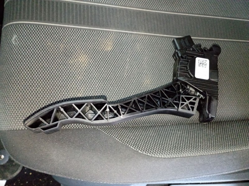 Recambio de pedal acelerador para volkswagen t-roc (a11, d11) 2.0 tdi scr referencia OEM IAM 5Q1723503K  