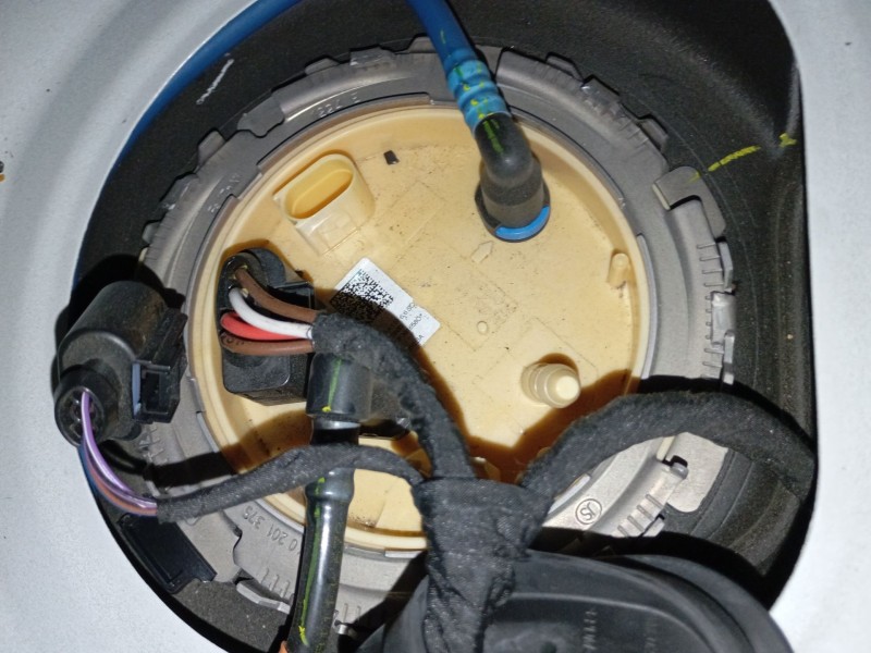 Recambio de aforador para volkswagen t-roc (a11, d11) 2.0 tdi scr referencia OEM IAM 5Q0919050B  