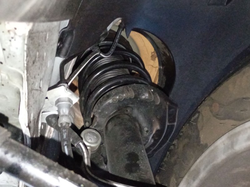 Recambio de amortiguador delantero derecho para volkswagen t-roc (a11, d11) 2.0 tdi scr referencia OEM IAM   