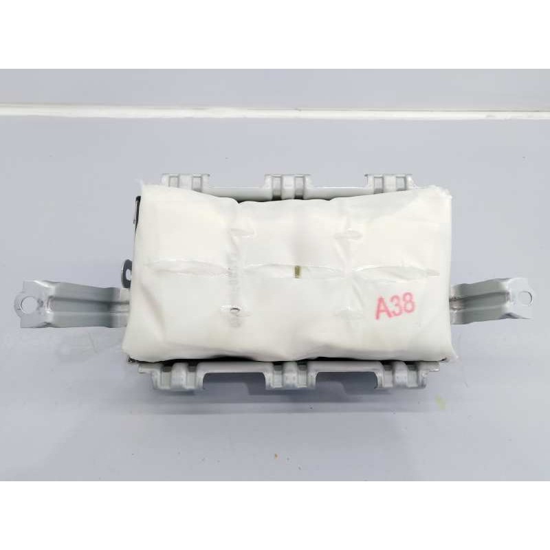 Recambio de airbag delantero derecho para toyota hilux (kun) referencia OEM IAM 1L0L93216PD6  