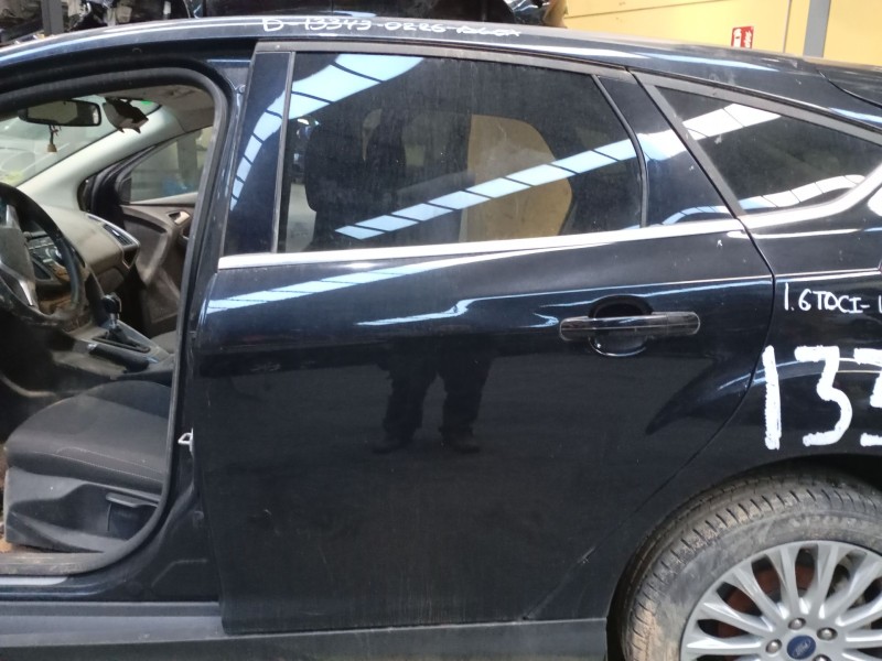 Recambio de puerta trasera izquierda para ford focus iii 1.6 tdci referencia OEM IAM   