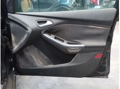 GUARNECIDO PUERTA DELANTERA DERECHA 