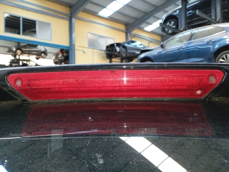 Recambio de luz central de freno para ford focus iii 1.6 tdci referencia OEM IAM   
