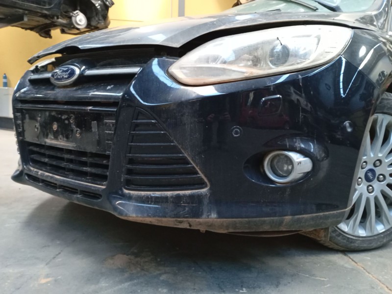 Recambio de paragolpes delantero para ford focus iii 1.6 tdci referencia OEM IAM   