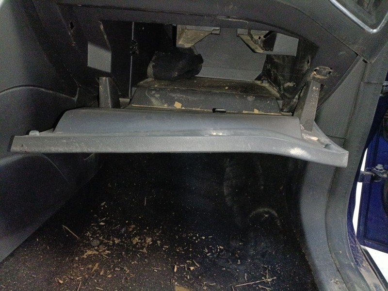 Recambio de guantera para ford focus iii 1.6 tdci referencia OEM IAM   