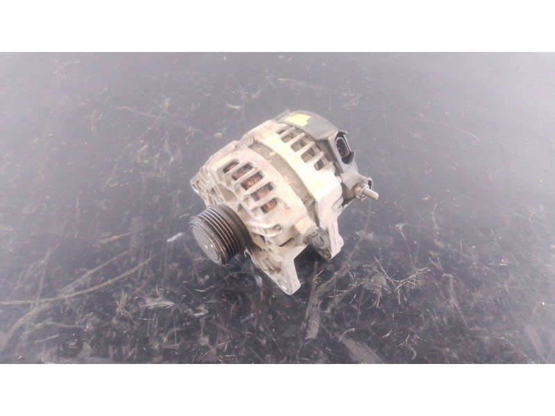 Recambio de alternador para kia cee´d (jd) 1.4 crdi 90 referencia OEM IAM   