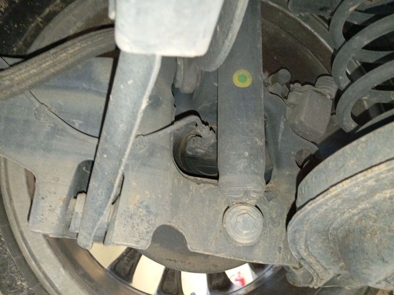 Recambio de mangueta trasera derecha para ford focus iii 1.6 tdci referencia OEM IAM   