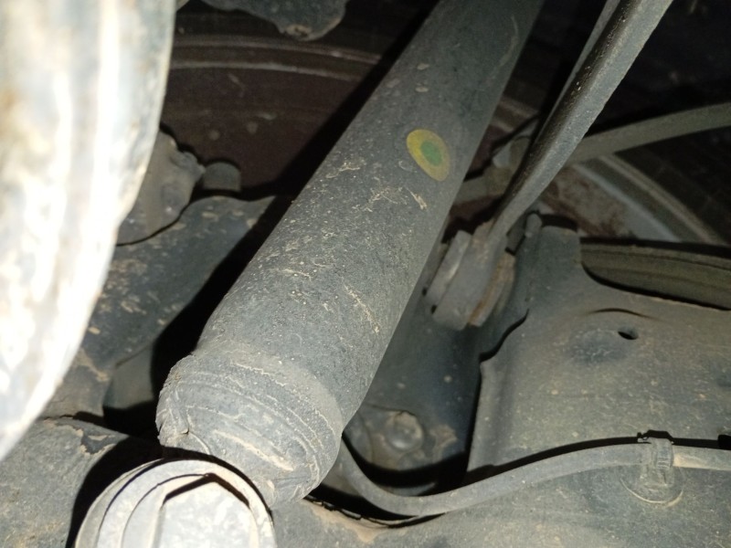 Recambio de amortiguador trasero izquierdo para ford focus iii 1.6 tdci referencia OEM IAM   