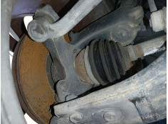 Recambio de mangueta delantera izquierda para ford focus iii 1.6 tdci referencia OEM IAM   