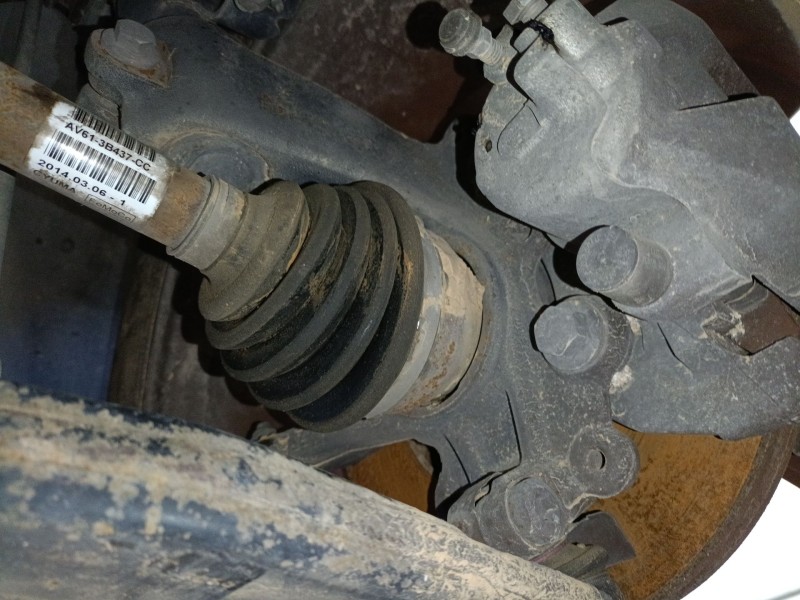 Recambio de mangueta delantera izquierda para ford focus iii 1.6 tdci referencia OEM IAM   