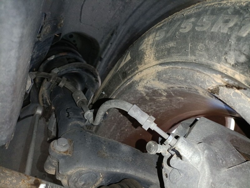 Recambio de amortiguador delantero izquierdo para ford focus iii 1.6 tdci referencia OEM IAM   