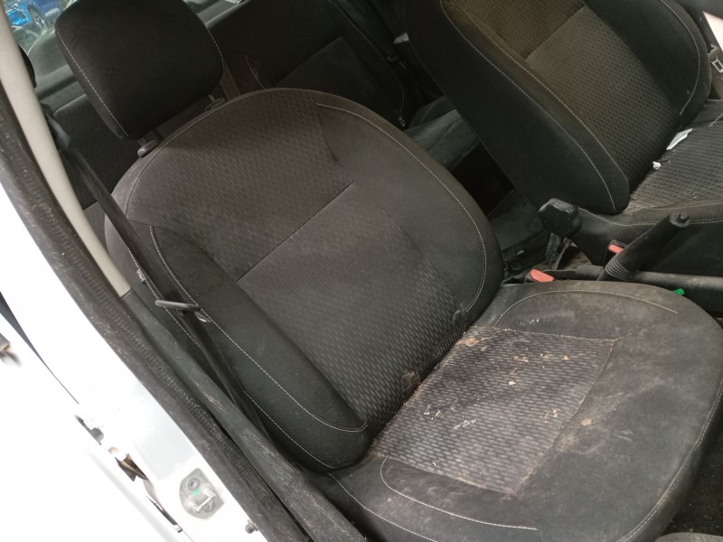 dacia logan ii del año 1950