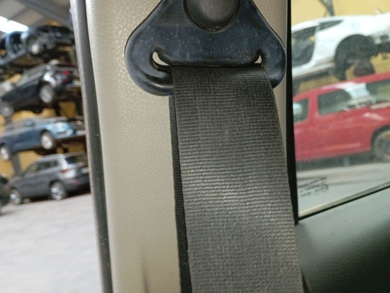 Recambio de cinturon seguridad delantero derecho para dacia logan ii 1.5 dci / blue dci 75 referencia OEM IAM   